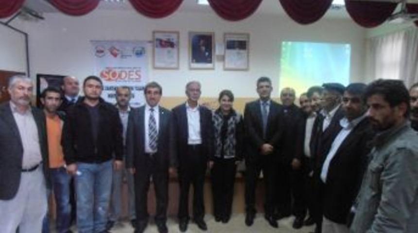 Erkeklere &lsquo;aile İ&ccedil;i Şiddet&rsquo; Semineri