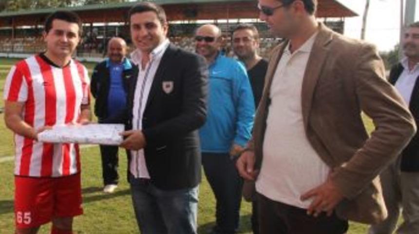 D&ouml;şemealtı Ak Gen&ccedil;lik&rsquo;ten Tatlı Ziyaret