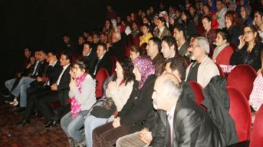 &lsquo;bildirim&rsquo; Oyununa B&uuml;y&uuml;k İlgi