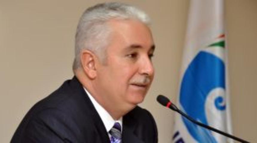 Arıkan, &Ouml;ğretmenler G&uuml;n&uuml;&rsquo;n&uuml; kutladı