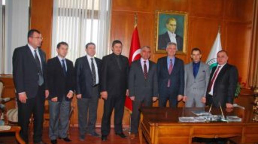 AGİD y&ouml;netimi Rekt&ouml;r Kibar&rsquo;ı ziyaret etti