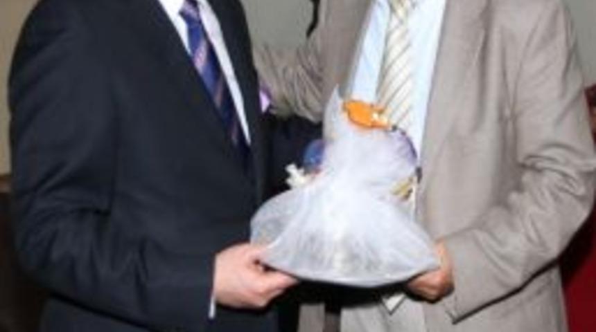 Ekonomi Profes&ouml;r&uuml; Yakup Kepenek, T&uuml;rkiye Ekonomisini Ele Alarak &Ccedil;arpıcı A&ccedil;ıklamalarda Bulundu.