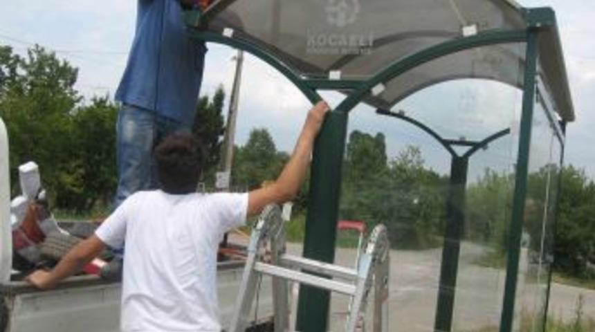 Kocaeli'nde Yolcu Durakları Yenileniyor