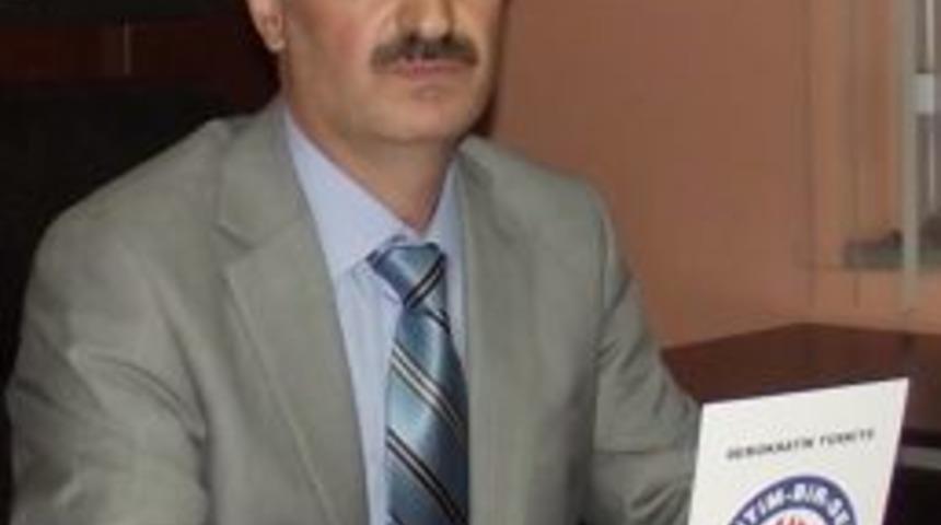 Eğitim Sen Rize Şube Başkanı: Kamu Hayatında Baş&ouml;rt&uuml;s&uuml; Yasağına Son Verilmeli