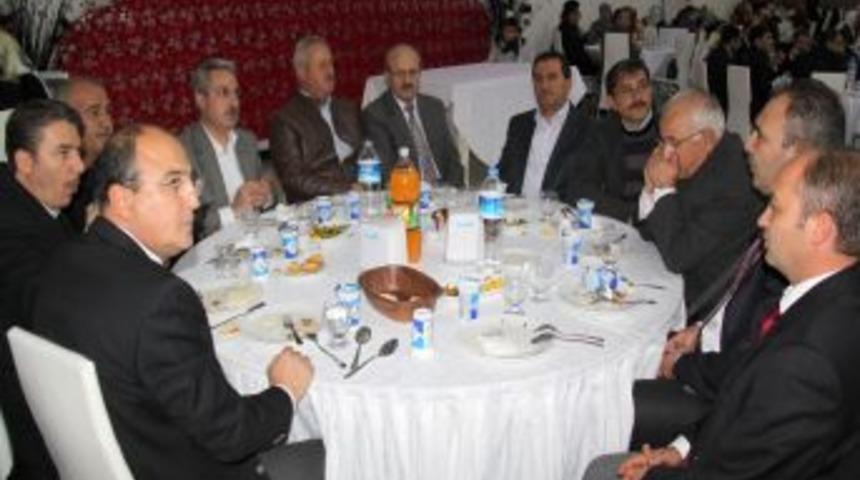 Polatlı&rsquo;da &Ouml;ğretmenler Yemekte Bir Araya Geldi