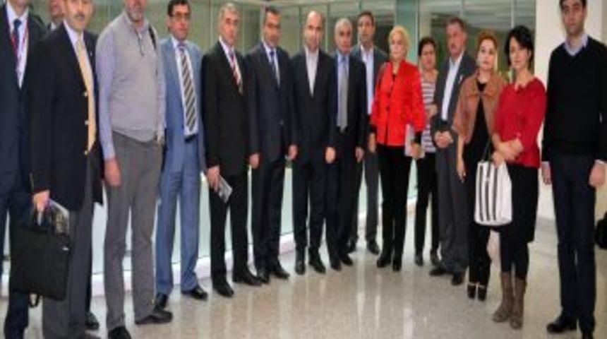 Azerbaycan Medya Yöneticileri Cihan Ve Zaman’ı Ziyaret Etti