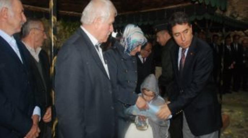 Jandarmadan Duygulandıran Hediye