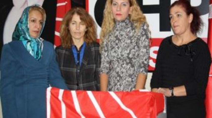 Chpkadın Kolları Kadına Y&ouml;nelik Şiddetle M&uuml;cadele G&uuml;n&uuml; İle İlgili Basın A&ccedil;ıklaması Yaptı