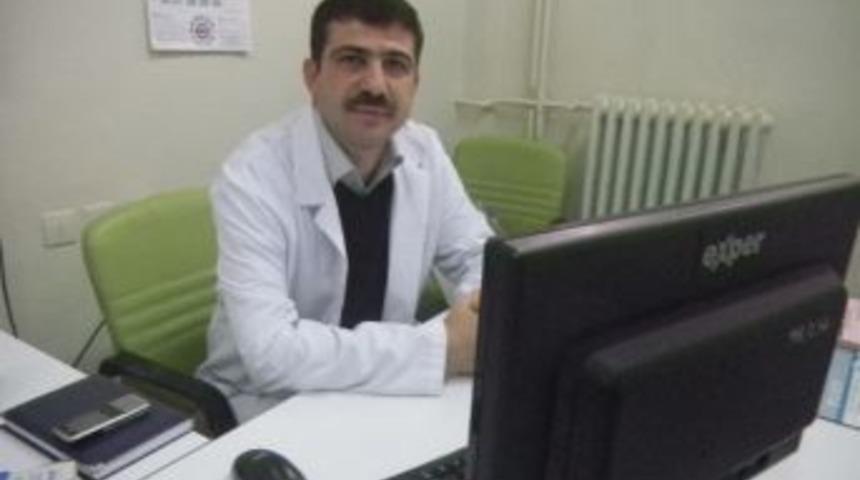 Siirt Devlet Hastanesi'nde Retrosternal Kitle Ve Mülti Nodüler Ameliyatı Yapıldı