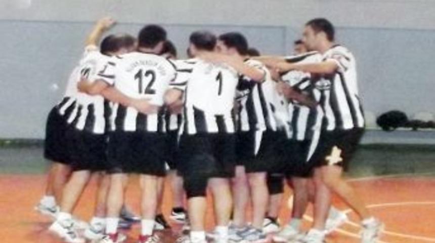 Silvan Gen&ccedil;likspor Takımı Tuncelispor Ma&ccedil;ına Hazırlanıyor