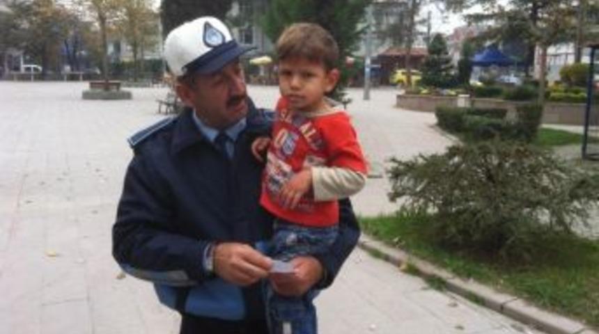 Zabıta&rsquo;dan Kaybolan &Ccedil;ocuğa Şefkat Eli