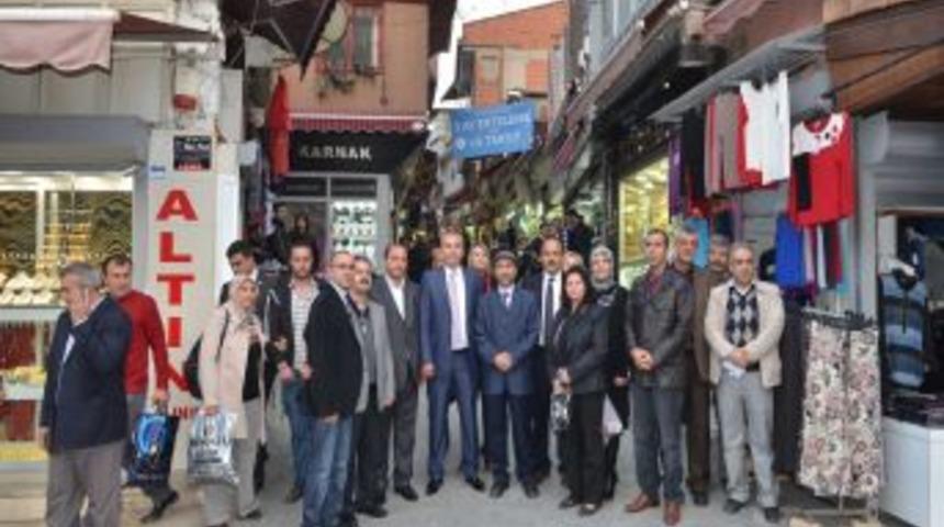 Denizli&rsquo;deki Tarih&icirc; Kalei&ccedil;i&rsquo;nde Indirim Festivali D&uuml;zenlendi