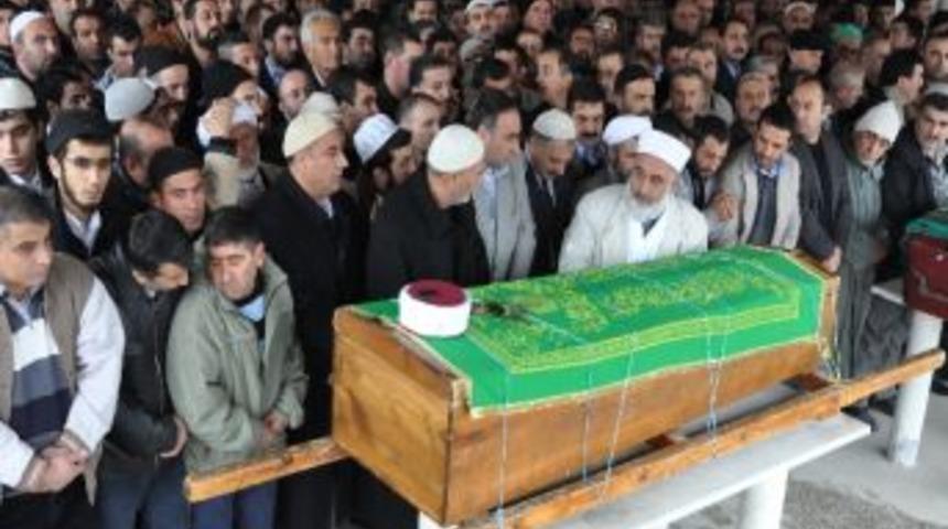 Chp Eski Myk &Uuml;yesi Muhammet &Ccedil;akmak&rsquo;ın Dedesi Vefat Etti.