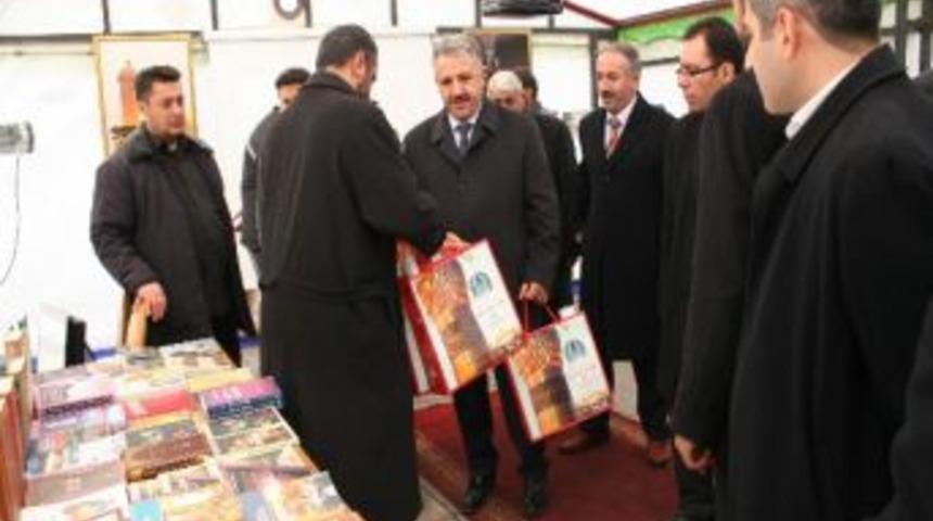 Ak Partililer &ldquo;aşura Kardeşlik &Ccedil;adırını&ldquo; Ziyaret Etti