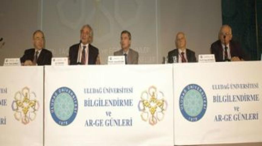 Uü'de Yerli Otomobil Paneli