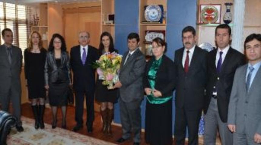 Vali Mayda &Ouml;ğretmenleri Kabul Etti