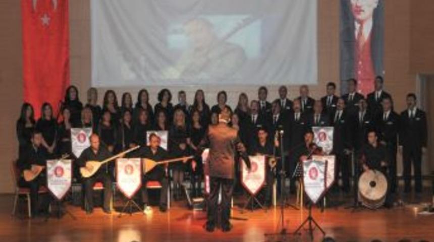 Neşet Ertaş Ke&ccedil;i&ouml;ren'de T&uuml;rk&uuml;lerle Anıldı