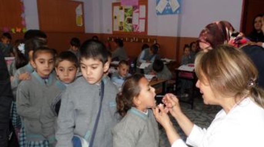 NİLKADER'den &Ouml;ğrencilere &Uuml;cretsiz Diş Taraması