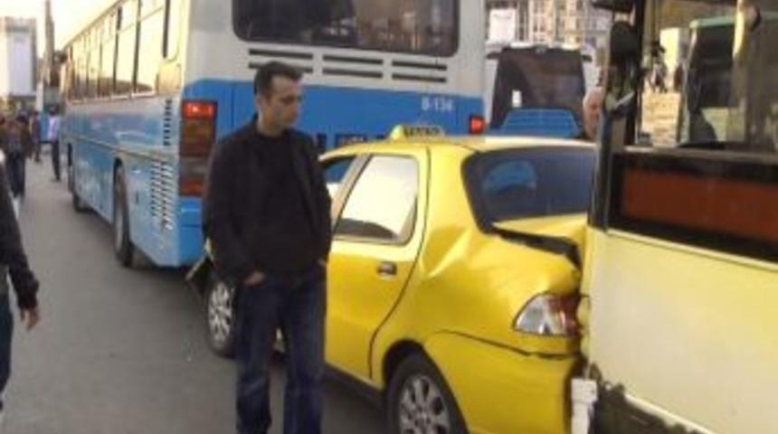 El Freni &Ccedil;ekilmeyen Otob&uuml;s, Ticari Taksiye &Ccedil;arptı