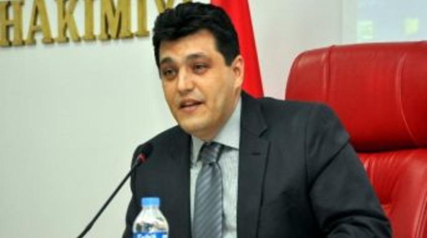 G&ouml;nen Belediye Başkanı H&uuml;seyin Yakar &Ouml;ğretmenler G&uuml;n&uuml;n&uuml; Kutladı