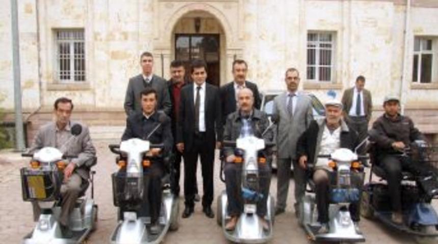 Boğazlıyan&rsquo;da Engelliler Ak&uuml;l&uuml; Ara&ccedil;larına Kavuştu
