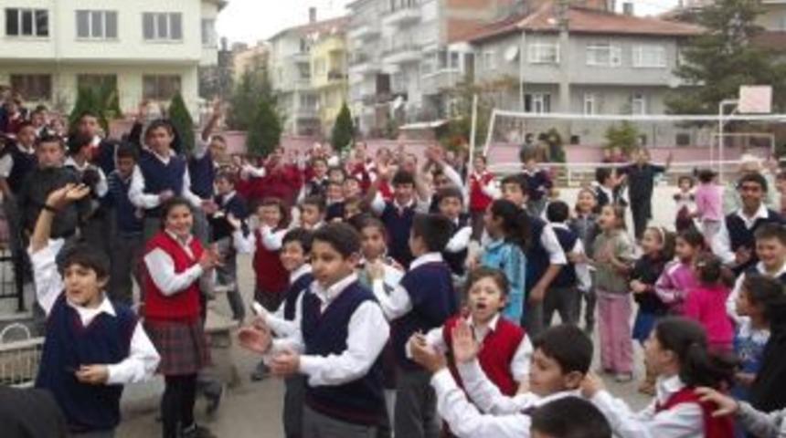 Bolusporlu Futbolculardan &Ouml;rnek Davranış