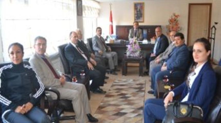 &Ouml;ğretmenlerden Kaymakam Cıbır'a Ziyaret