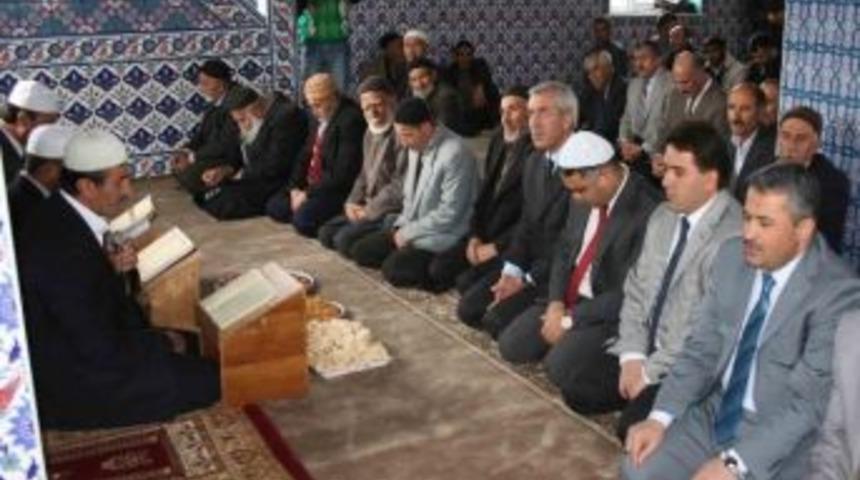 Van'da Cami A&ccedil;ılışı