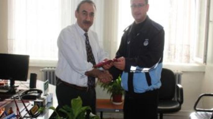 Belediyeden &Ouml;ğretmenlere Anlamlı Hediye