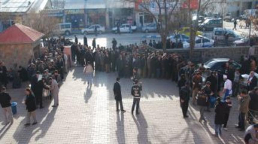 Patnos Emniyeti, Bin 500 Kişilik Aşure Dağıttı