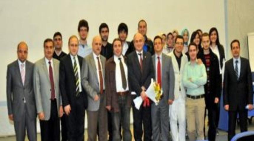 &ldquo;hastaneler M&uuml;şteri Odaklı Değil, M&uuml;şteki Odaklı İşletmelerdir&rdquo;