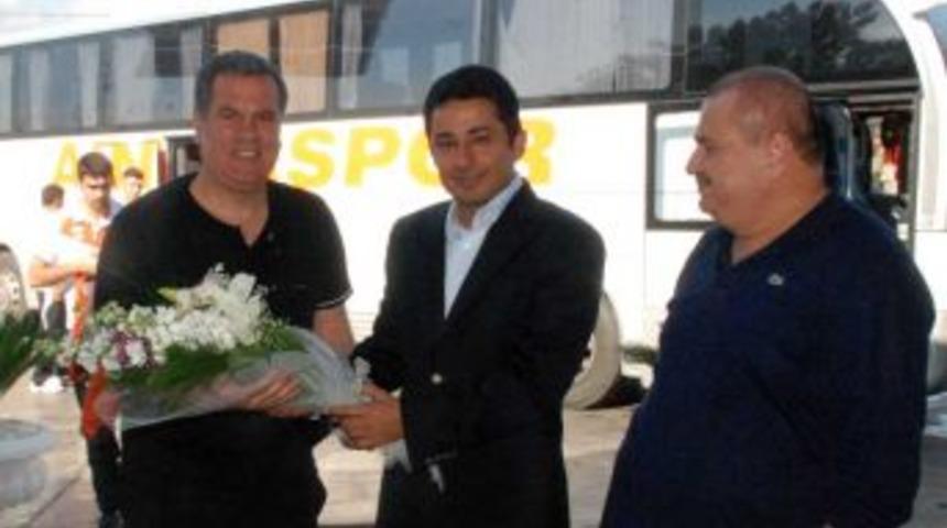 Adanaspor&rsquo;a gurbet desteği