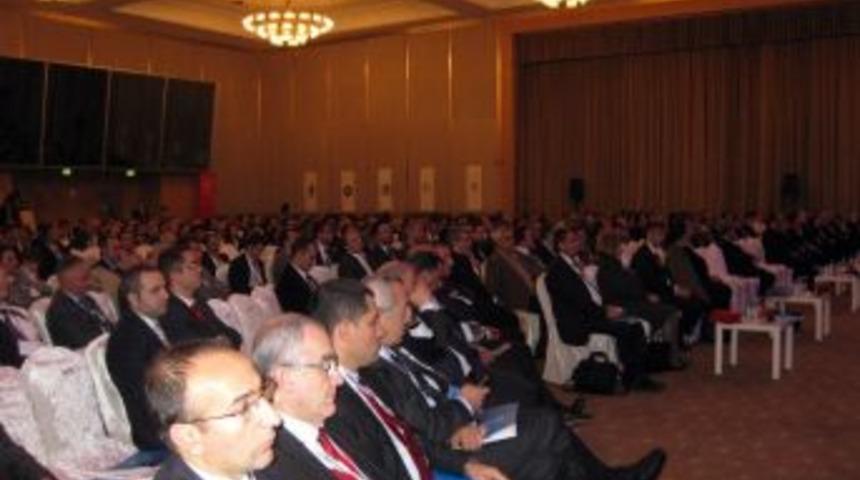 1. &Uuml;niversite-sanayi İşbirliği Kongresi