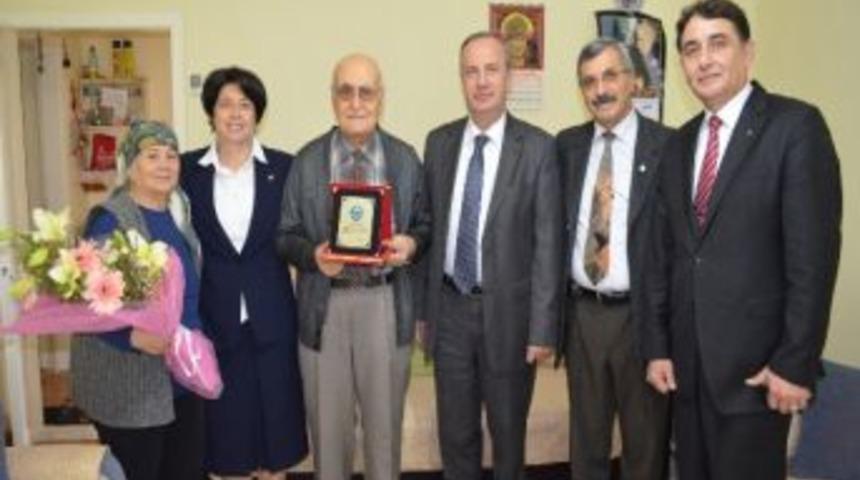 S&ouml;ke Belediyesi&rsquo;nden Emekli &Ouml;ğretmen Ahmet Yıldırım&rsquo;a Anlamlı Ziyaret