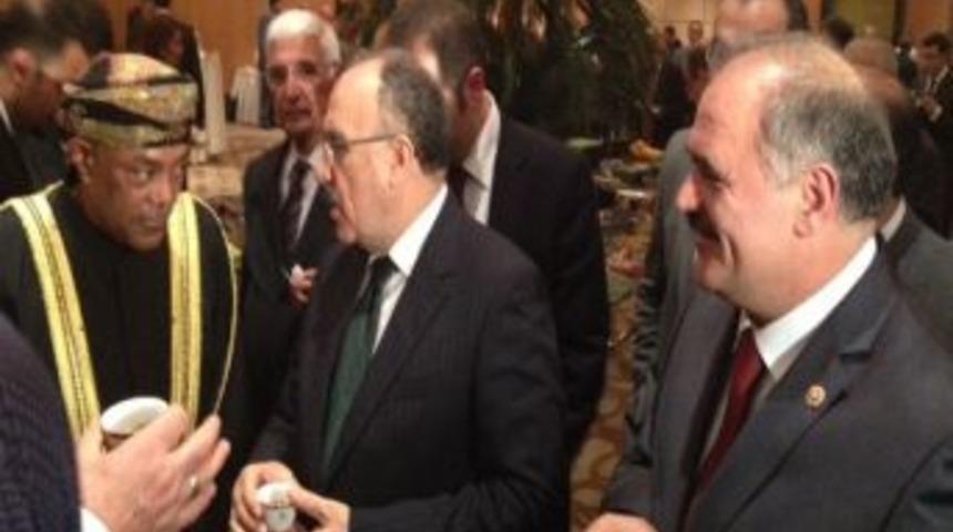 Atalay Ve Aksak Umman Milli G&uuml;n&uuml;ne Katıldı