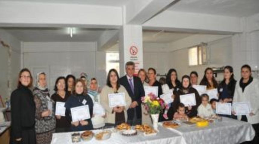 G&uuml;zelbah&ccedil;e&rsquo;de Kadınlara Koruyucu Sağlık Eğitimi Verildi