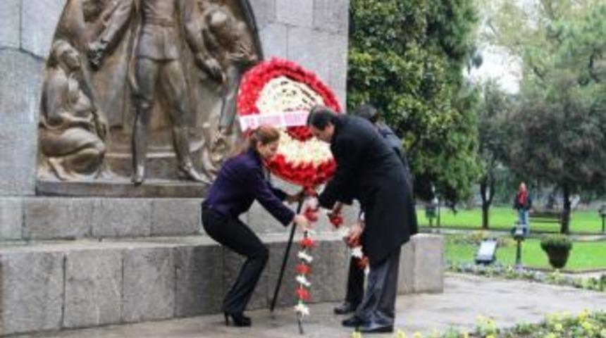 24 Kasım &Ouml;ğretmenler G&uuml;n&uuml;