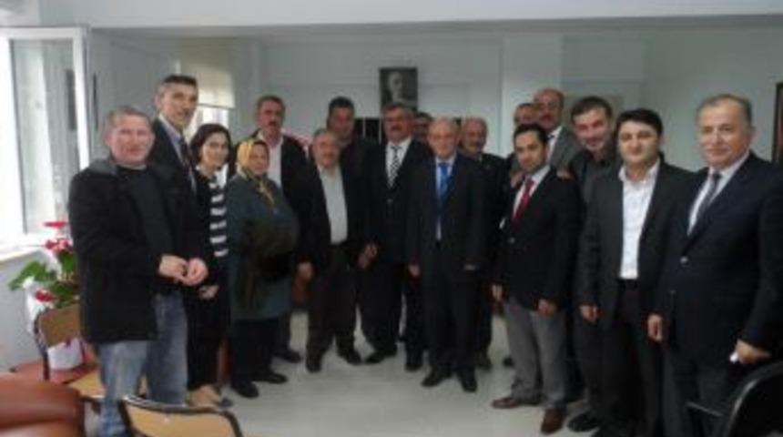 Ak Pati Teşkilatından Hastaneye Ziyaret