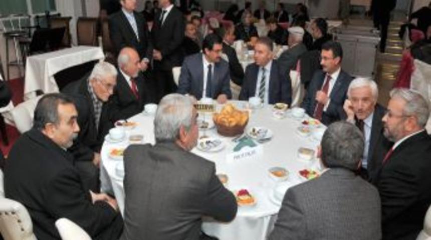 Ke&ccedil;i&ouml;ren&rsquo;de Muharrem Ayı Iftarı