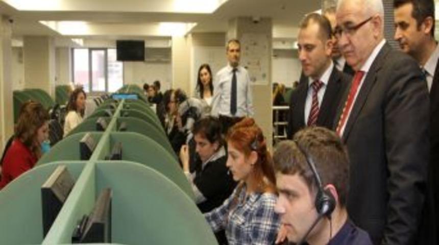 Vali &Ccedil;akır: Gen&ccedil;lerimizin &Ccedil;ağrı Merkezinde Istihdamı Memnuniyet Verici