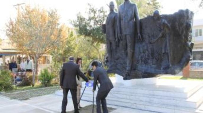 Didim'de &Ouml;ğretmenler G&uuml;n&uuml; Kutlamaları