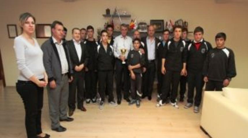 G&uuml;reşte Gaziemir Farkı