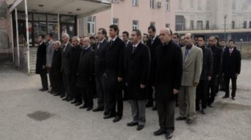 Y&uuml;ksekova&rsquo;da &Ouml;ğretmenler G&uuml;n&uuml; Kutlamaları