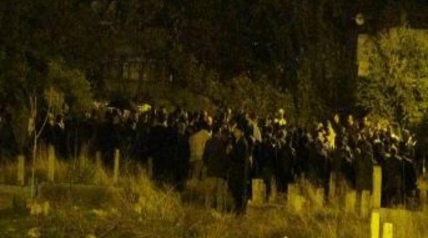 Mantardan Zehirlenen Kadın Hayatını Kaybetti