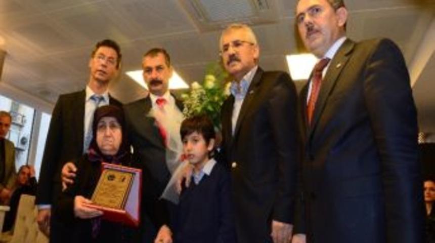 T&uuml;rk Eğitim-sen&rsquo;den Sevilay &Ouml;ğretmene Vefa