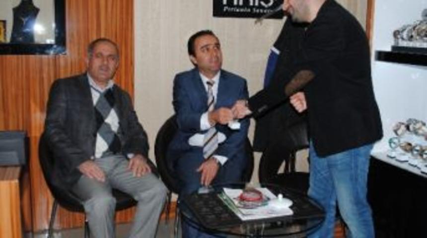 Tatvan Kaymakamı Esnafları Ziyaret Etti