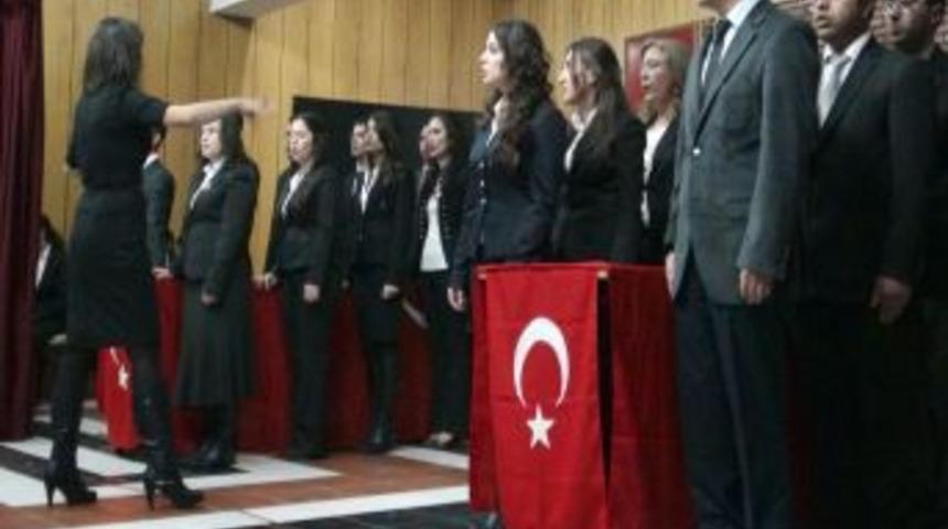 Rekt&ouml;r Korkmaz: Bırakalım Nutuk Atmaları, &Ouml;ğretmenlere Para Verelim