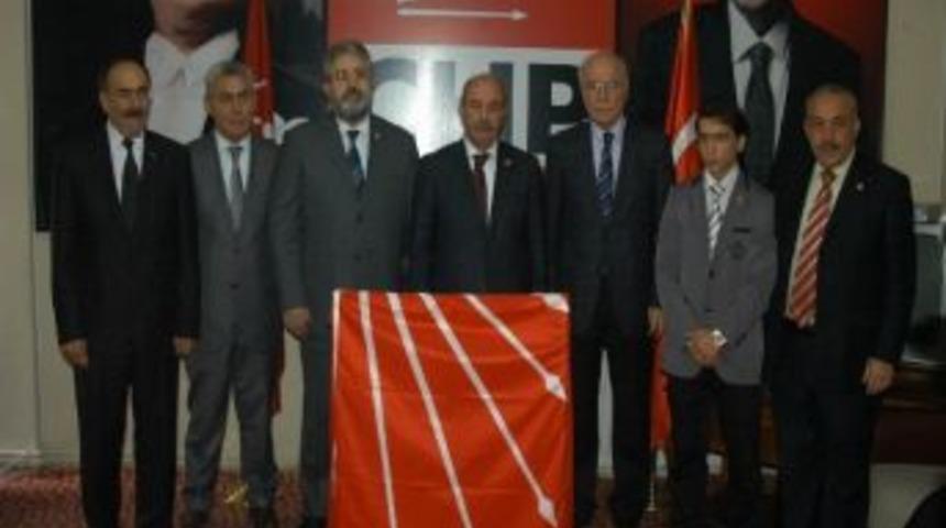 Chp Öğretmenlere Maaş İkramiyesi İçin Yasa Teklifi Verdi