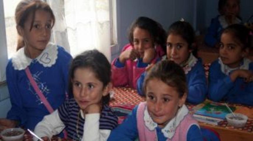 &Ouml;zel Nil Koleji, Kardeşliği Aşureyle Pekiştirdi