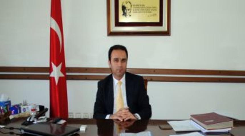 Kaymakamı Erkan: &Ouml;ğretmen Hakkı, Ana-baba Hakkı Kadar Kutsaldır